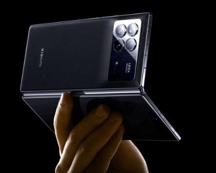 Новый рендер Xiaomi Mix Fold 4 предполагает несколько иные характеристики и компоновку камеры, чем ожидалось ранее / Смартфоны и телефоны / iXBT Live